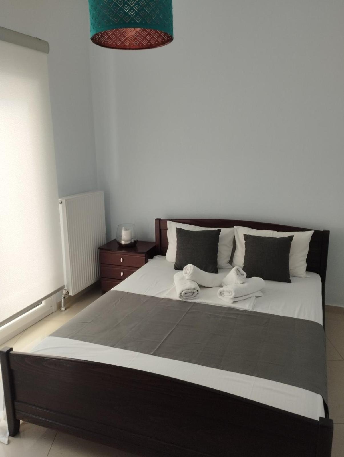 Peramos Luxury Daire Néa Péramos Dış mekan fotoğraf